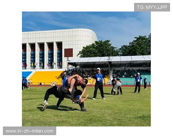 MMA摔跤技巧瞬间定胜负，掌握这几招决胜于千里之外