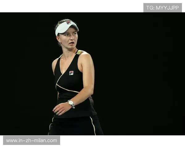 克雷吉茨科娃正拍落点极深