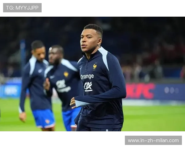 姆巴佩连续左右变向突破震撼全场